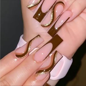 Mocha Swirl - Nail Junkie - full artificial nail set